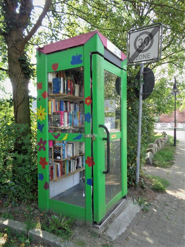 Brodersdorfer Bücherbox in Stein