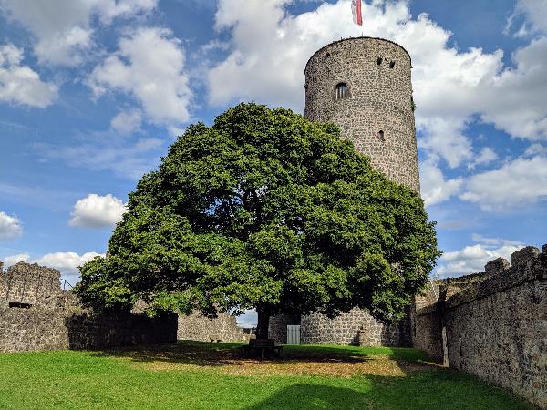 Ostturm Burg Münzenberg in Münzenberg
