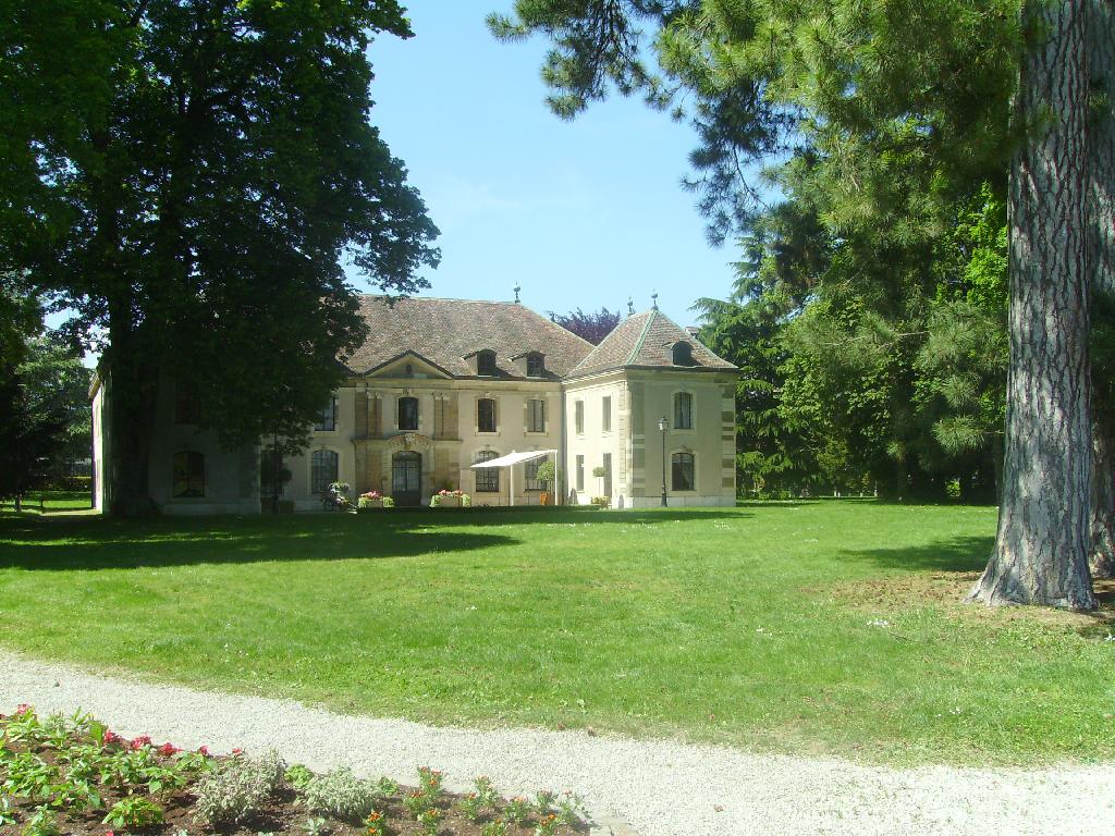 Parc de la Mairie in Vernier