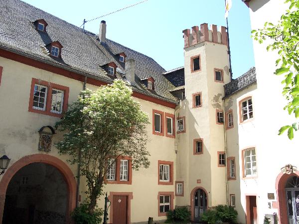 Philippsburg in Braubach