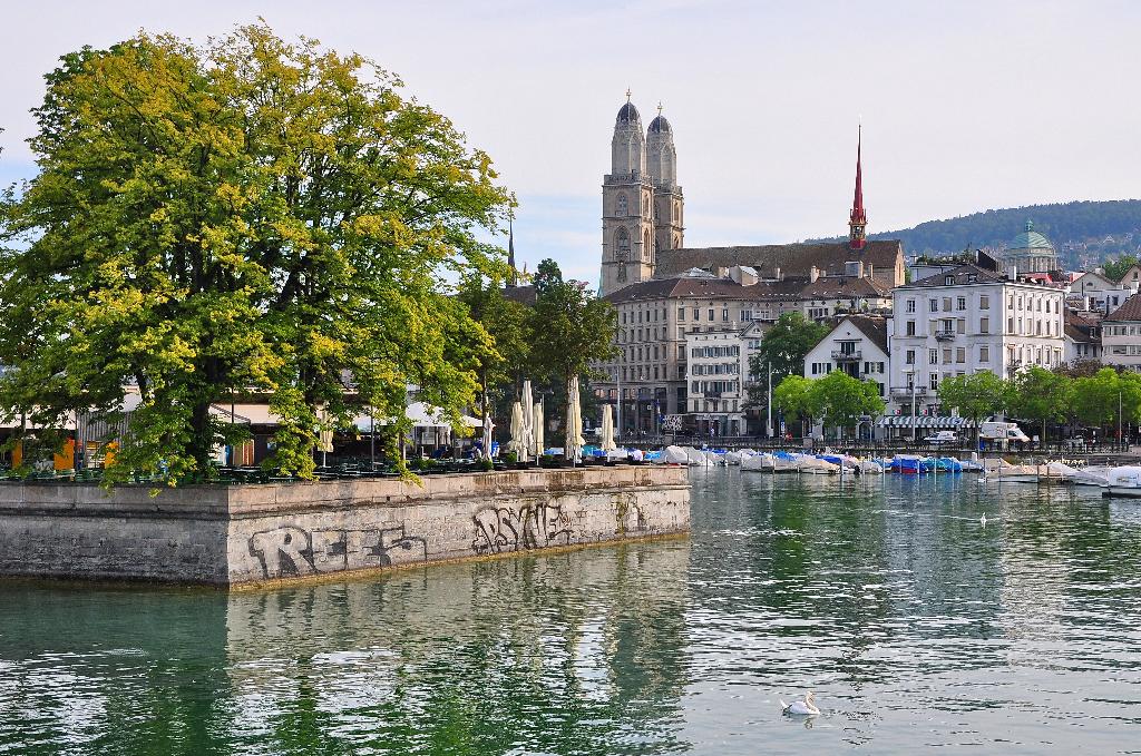 Quaibrücke in Zürich