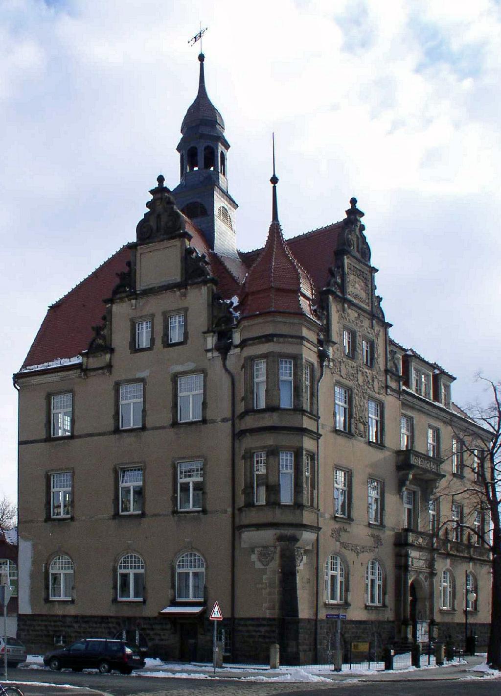 Rathaus Leuben