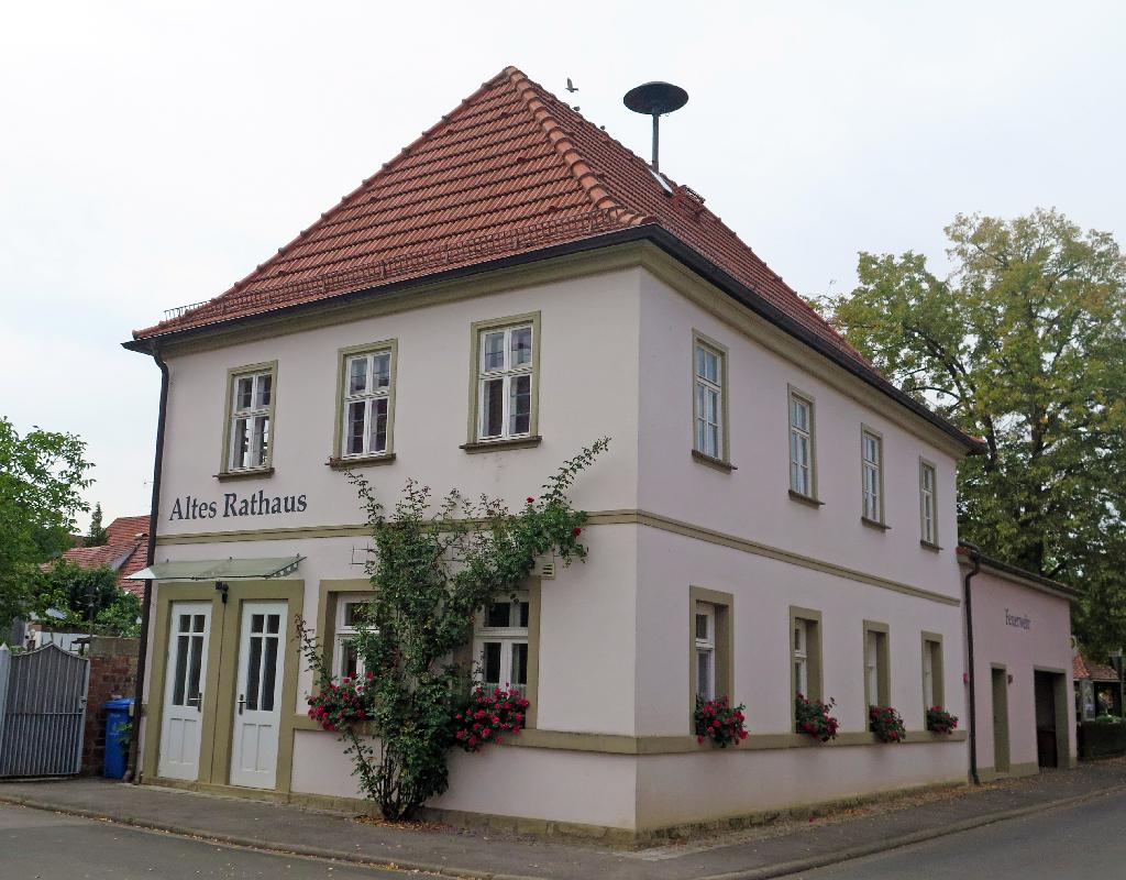 Rathaus (Uchenhofen)