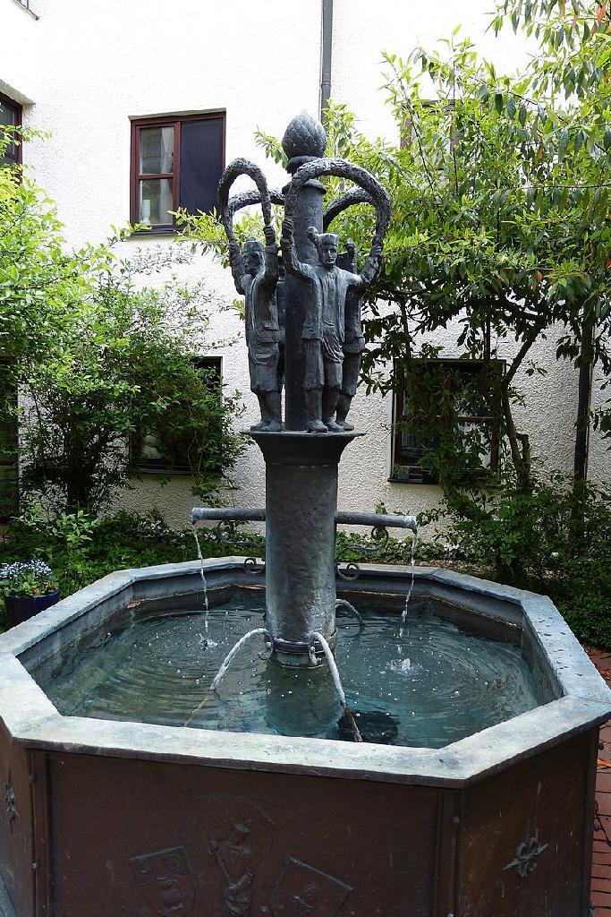 Schäfflerbrunnen Augsburg in Augsburg