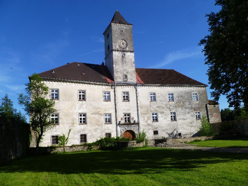 Schloss Eschelberg in Rottenegg