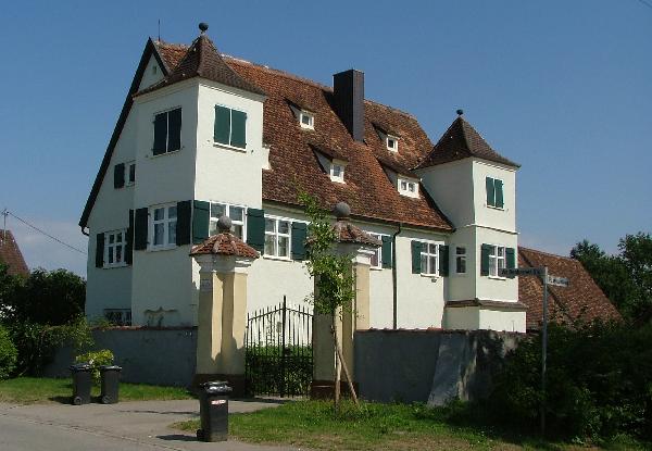 Schloss Holzschwang in Neu-Ulm