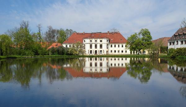 Schloss Königswartha in Königswartha - Rakecy
