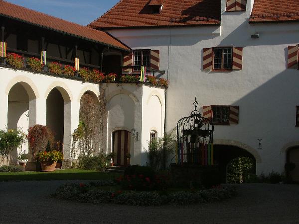 Schloss Kronburg