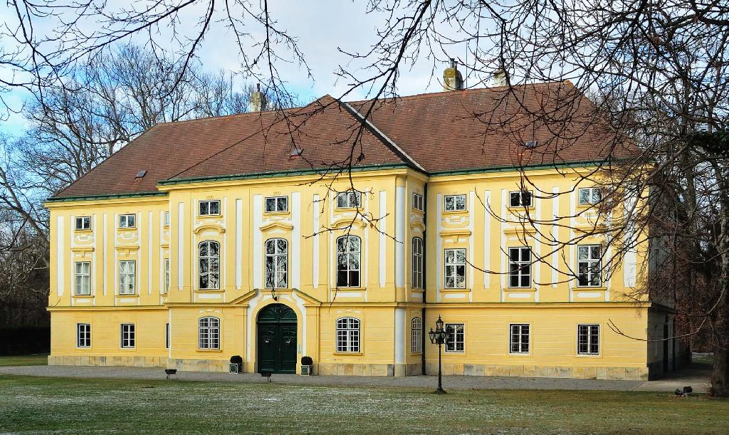 Schloss Margarethen am Moos