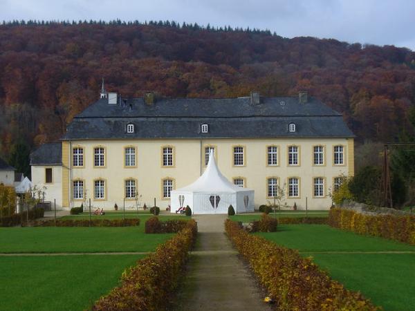Schloss Niederweis in Schankweiler