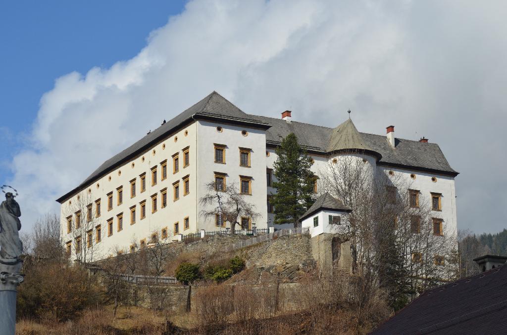 Schloss Obermurau in Murau