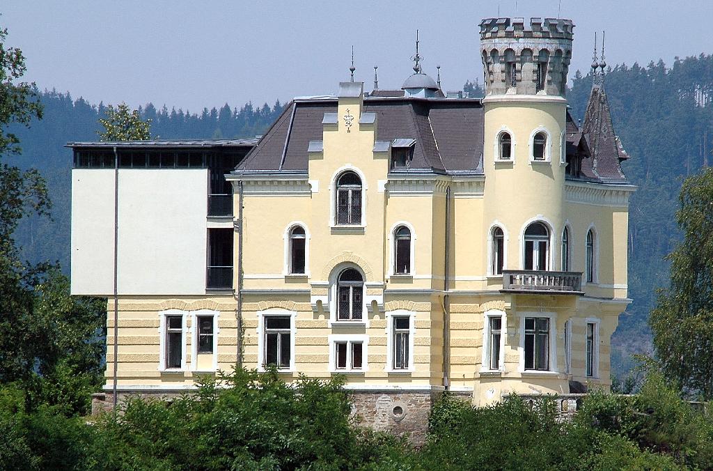 Schloss Reifnitz in Reifnitz