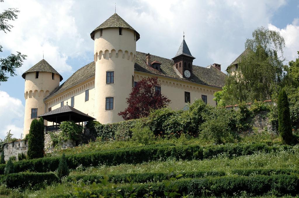Schloss Tentschach in Klagenfurt-Wölfnitz