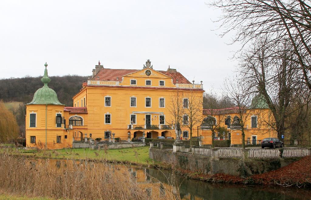 Schloss Wasserburg in Pottenbrunn