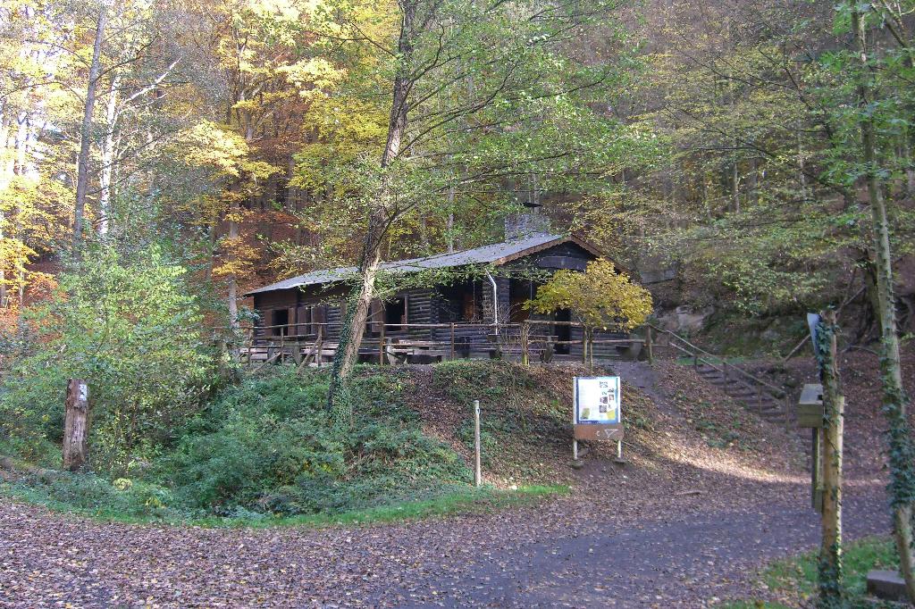 Schutzhütte Ruppertsklamm in Lahnstein