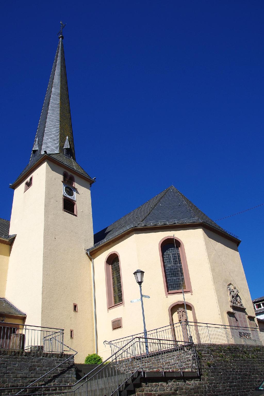 St. Johannes der Täufer in Pintesfeld
