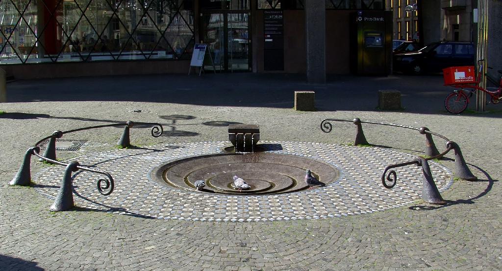 Taubenbrunnen Köln in Köln