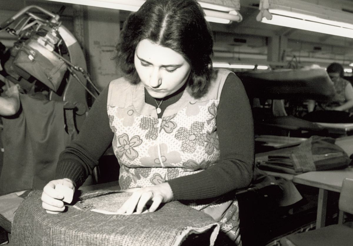 Von Schnittmustern, Nähmaschinen und Plätteisen: Frauen in der Bekleidungsindustrie im Kreis Recklinghausen