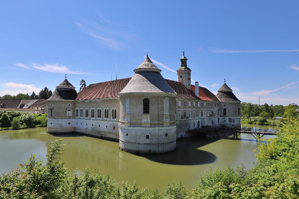 Wasserschloss Aistersheim in Aistersheim