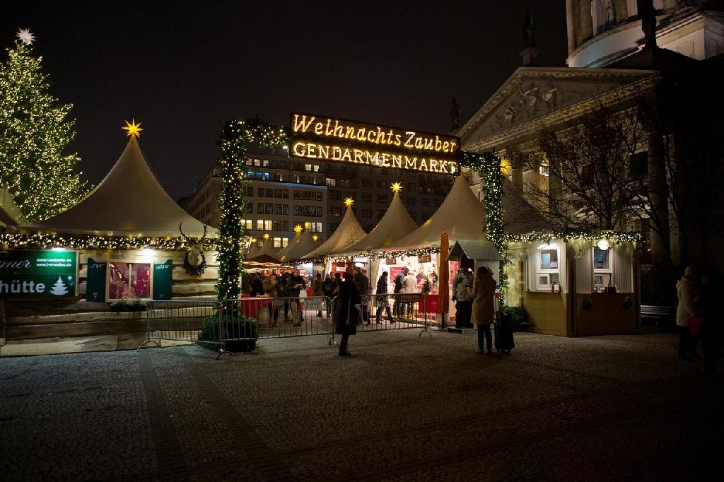 WeihnachtsZauber am Gendarmenmarkt 2023 in Berlin