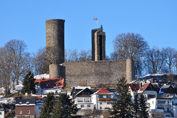 Wohnturm Burg Reifenberg in Schmitten