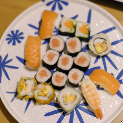 Dai Sushi und Poke Bowl