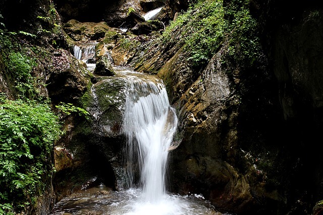 Girennestbach-Wasserfall I in Bauma