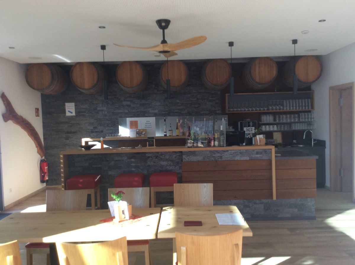 Harrys Weinlounge in Schelklingen
