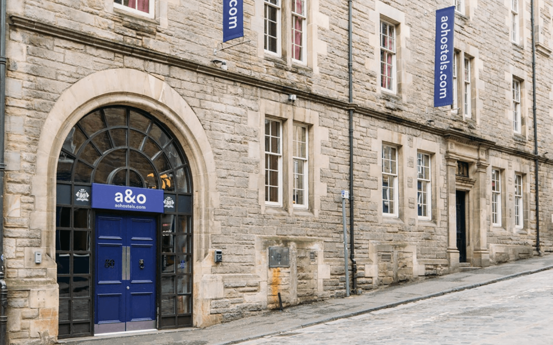 8 Fragen an Phillip von a&o Hostels