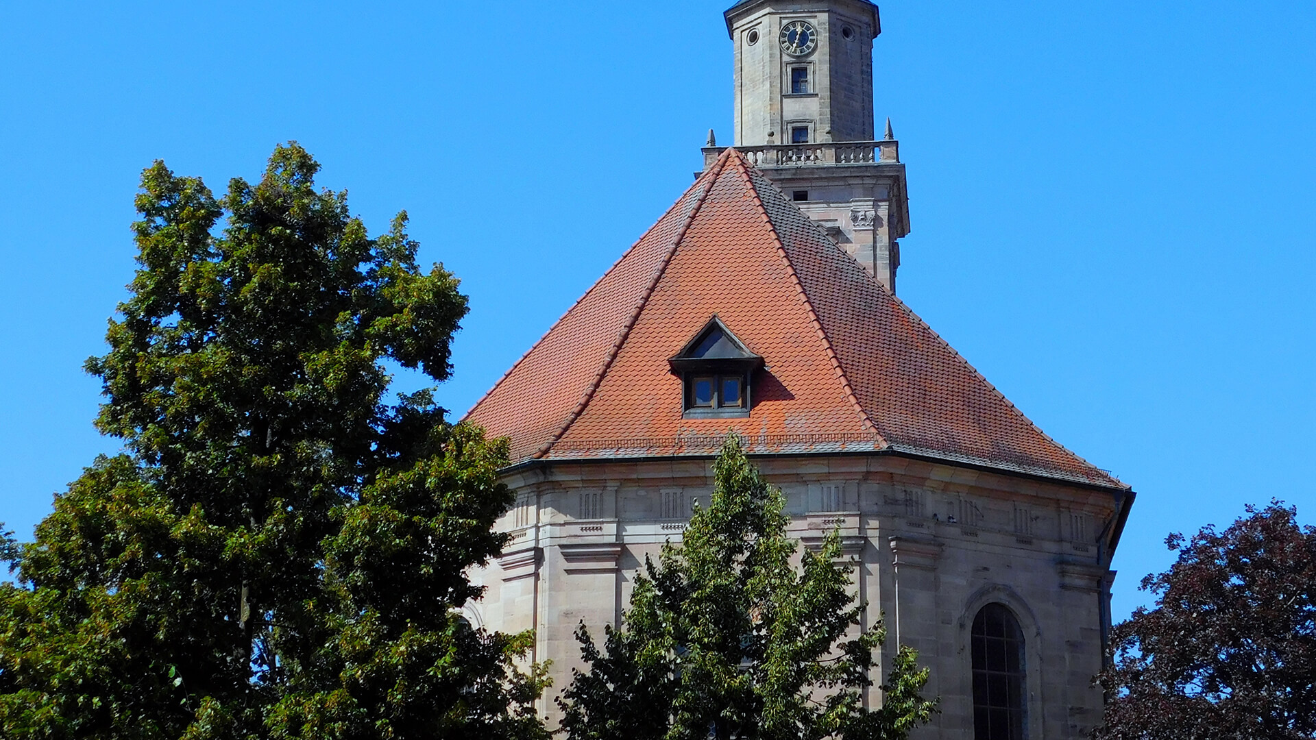 Erlangen Sehenswürdigkeiten - Die 12 besten Ausflugsziele
