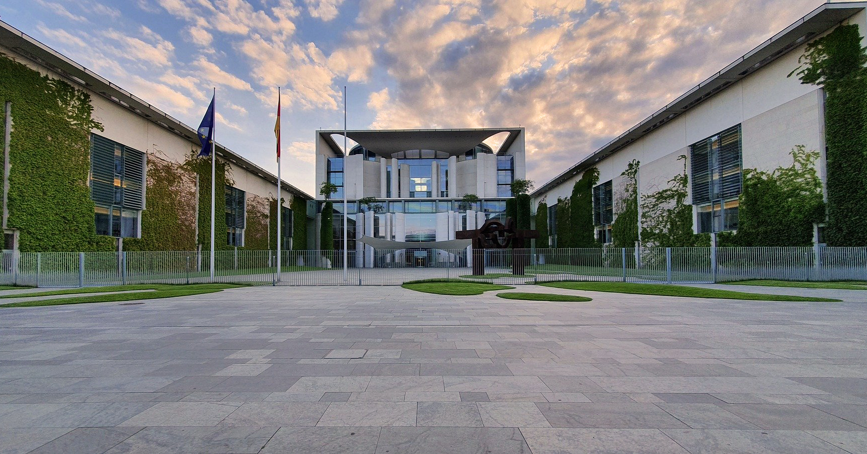 Building tag. Канцелярия здание в Берлине. Архитектурная политика. Chancellery.